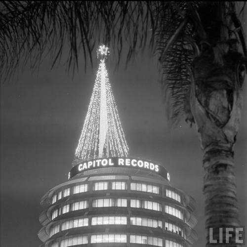 Capitol Records Christmas tree(J.R. Eyerman. n.d)