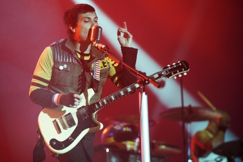 vacationadventuresociety:  (click pic for HQ) Leeds Festival, Leeds, UK. 27/08/11