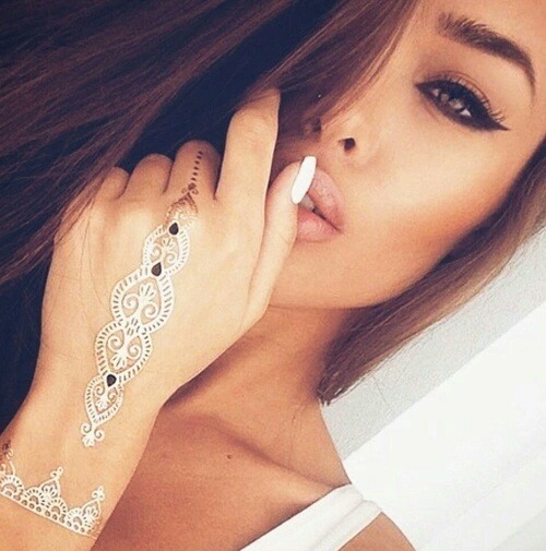 tattoos-w:  - -