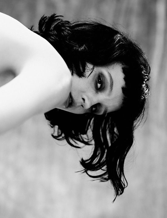 altdel100:  Flo Dron by Rory van Millingen
