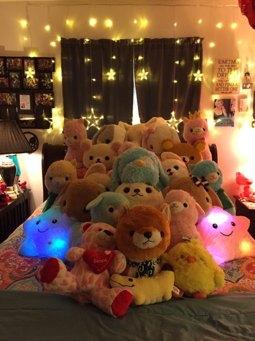 babyboyeren:  Introducing my stuffy collection!! The sharkies belong to daddy, cause even daddies like to snuggle things when they have bad days. As you can see, I’m a very spoiled boy. (ﾉ^ヮ^)ﾉ*:・ﾟ✧