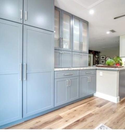 Pantry Kitchen In MiamiKitchen Pantry - Large Country L-shaped Vinyl Floor And Brown Floor Kitchen Pantry