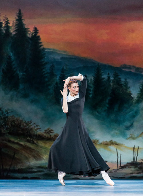 Zenaida Yanowsky in Christopher Wheeldon’s The Winter’s Tale. The Royal Ballet, Royal Opera House, A