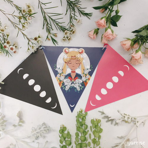 Photos of my Sailor Moon flagsets I’ll have available at upcoming conventions! twitter | ig 