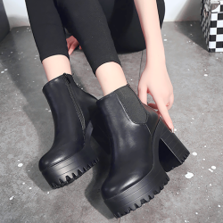 larimii:  ♡  chunky heek block zipper boots  ♡ ☾  15% off code: Joanna15  |  20% off with app  ☽ 
