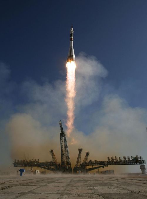 Lift-off of Soyuz TMA-16, 30 September 2009