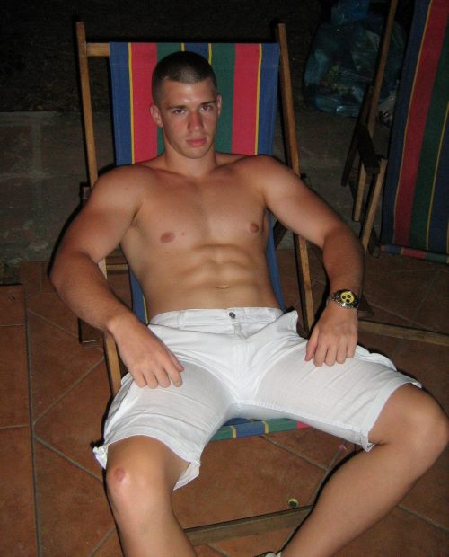 undiefan99: marine2001:He looks like he needs to have his cock sucked bad. Can’t argue this. :