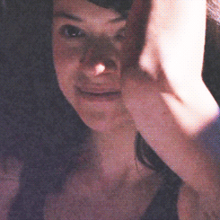 ierohfrank:   Tatiana Maslany as Claire - Picture Day  Because she’s very adorable in it. 
