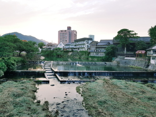 omotteru:some pics from around the town of ureshino onsen, a lovely hot spring town famous for its b