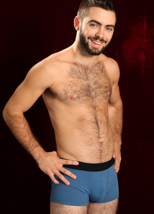dirtyguystogo:  cumpletelyhappy:  Josh Long.  Dirty Guys To Go