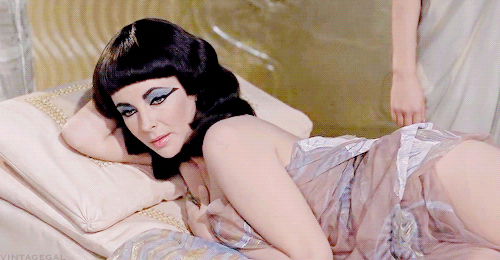 vintagegal:“I will not be told where I can go and where I cannot go!” Cleopatra (1963) 