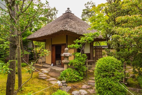 Another view of the Soan “Shōkadō” in the inner garden of the Shōkadō Garden, Yawata City-Kyoto Pref