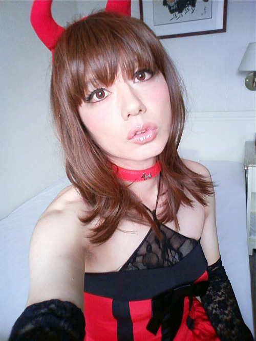 otokonoko-japanese-traps:Trap cosplay friday part 2! Popular Japanese crossdresser YUI presents her 