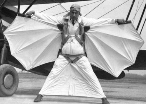historicaltimes:Airshow daredevil Clem “The Batwing Man” Sohn in his homemade wingsuit t