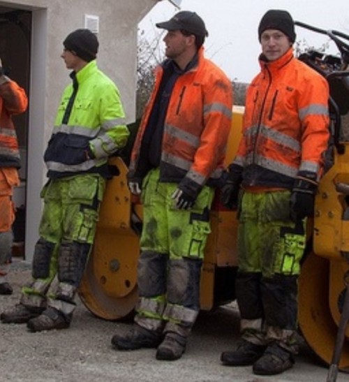 hallofbcw: Dirty blue collar workers in hiviz workergear