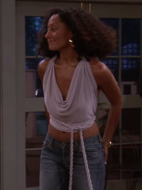 kittycadet: Joan’s rope halter top S3:E1