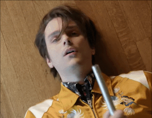 happiest-nuclear-weekes: ↬ No one’s got control of what I do …