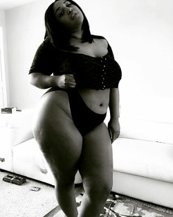 hcfmodels:  bruh-in-law:  Kiwi   Sultry #BBW