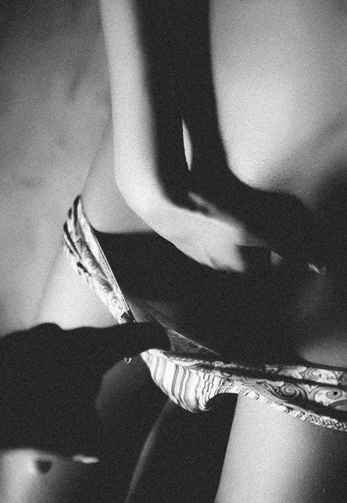 mirabile-dictus:  E la tua carne sarà una grande poesia. Walt Whitman
