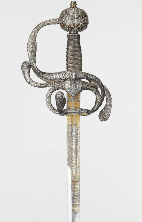 art-of-swords:  Rapier Dated: 1600-25Maker: Bland & Foster: St James’s Street, LondonCulture: French and GermanMedium & Technique: steel, wood, silver wire, silver, gilt/inlaid, etched, damascened, metal decorationMeasurements: overall length