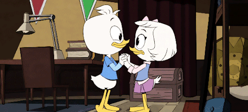 chihirokais:webby vanderquack and her boys.