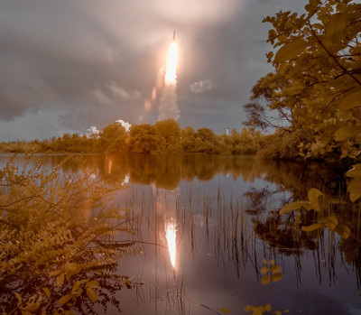 wonders-of-the-cosmos:James Webb Space Telescope LaunchCredit: (NASA/Bill Ingalls)