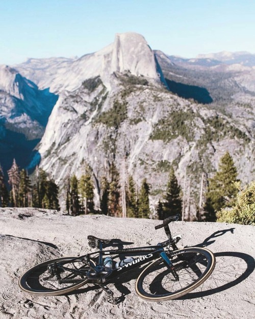 hizokucycles: #Repost from cyclist @creedub - The last shot in the chamber brought us here. The last