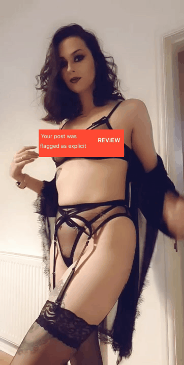 honeymanor:  Uncensored here