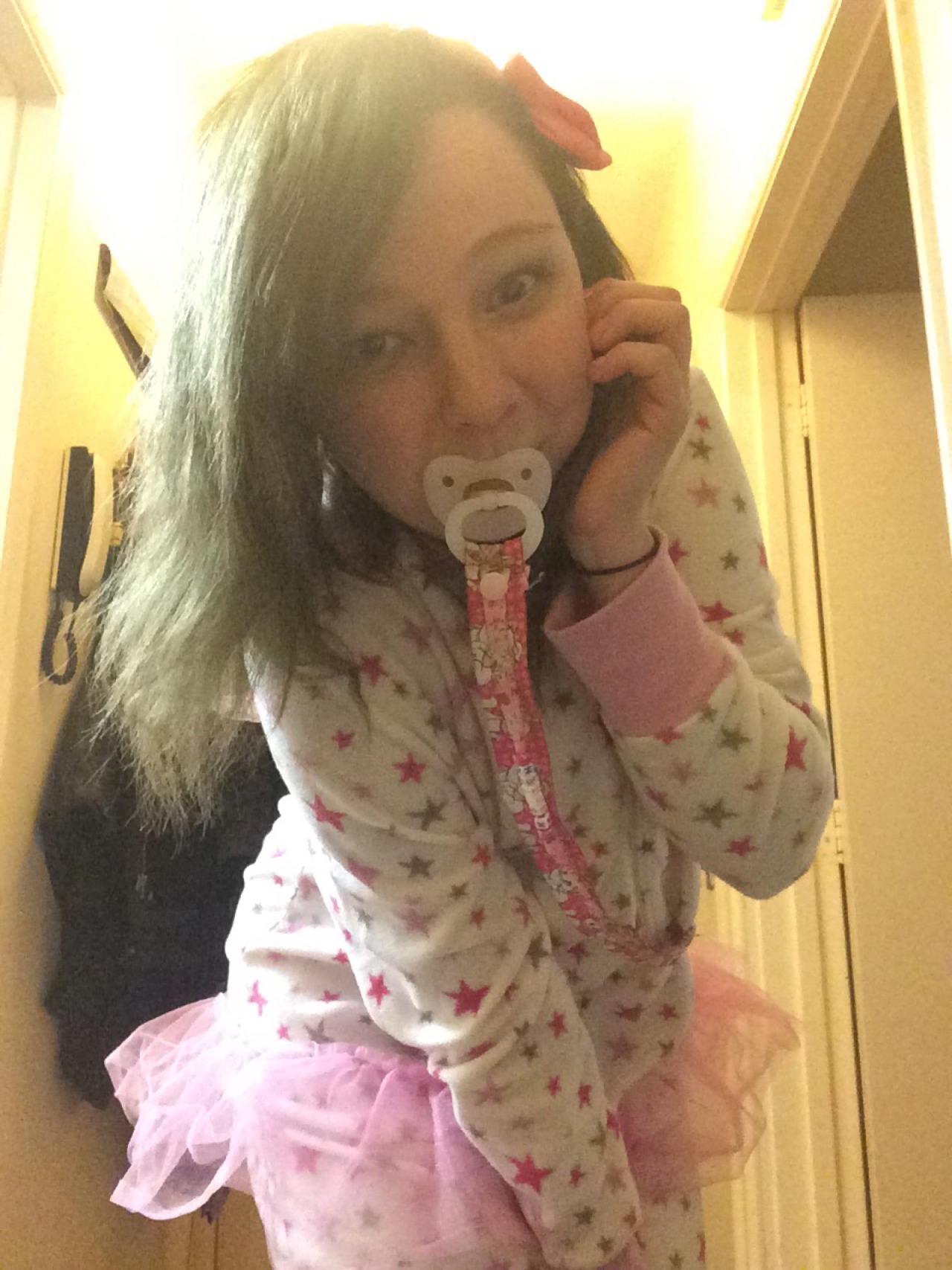 thekinkylittlekitten:  Got a new onsie!! It makes me feel so little!!! It even has