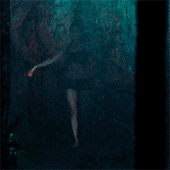 stilinskikissme:3.09 | 4.07