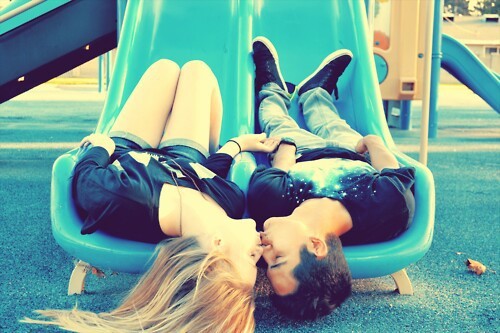 something-fun-and-sad:  Se gostas deste post, vê mais como este! :) If you like