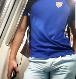 typical-jc:THANK YOU FOR THE 1000 FOLLOWERS WOOOO!! I will try my best to get quality content to all of yall:) In the meantime, enjoy this small present; hot cjc guy bulge😘
