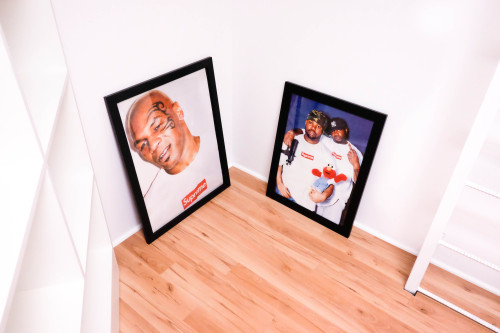 timelessmar:  SETTING UP @ TIMELESS GALLERY