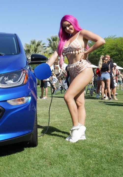 Porn photo prettymissy4u:  Ariel Winter - Coachella.