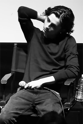 694699: Oh fuck off, Timothée.