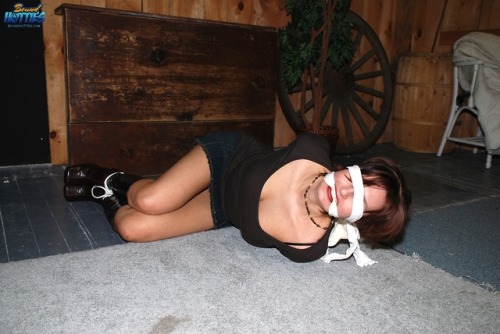 bondagehedgehog:  KImberly Marvel