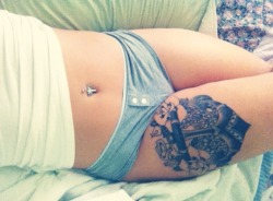 tattooedmafia:  http://b00tylovin.tumblr.com/