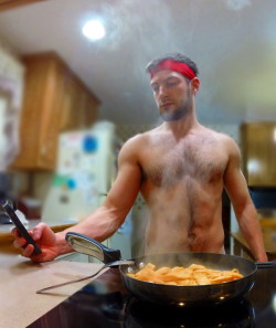 bravodelta9:I can cook stuff. My chicken