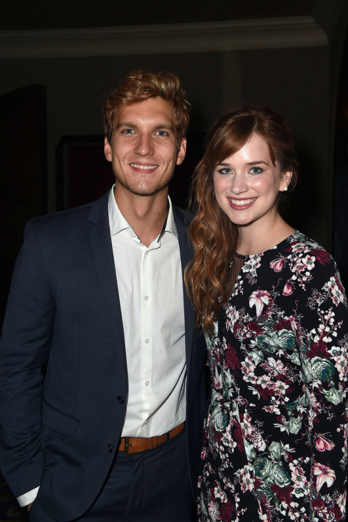 ouattruelovearmada:Scott Michael Foster (“Kristoff”) & Elizabeth Lail (“Anna”) AKA the newest On