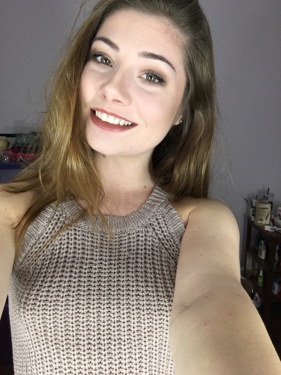 annarighii:  Just try to ignore my arm