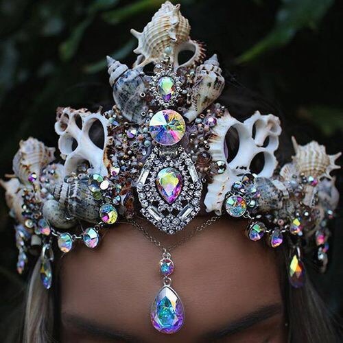 Sex trashcan-called-brain:  Mermaid crown 🎀 pictures