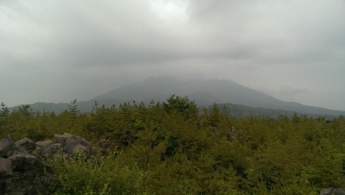 (Saturday, 7. June) As mentioned before, we went to see Mt. Sakurajima, which is located in Kagoshim