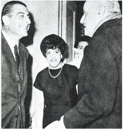 jaidefinichon:  La esposa de Frei Montalva era igual al tio Piñi jajajajajajaja 