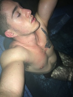 Gwensdeafani:  Nothing Like A Late Night In The Jacuzzi 