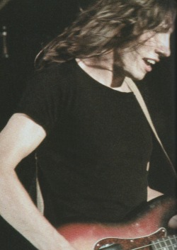 pinkfloydbt:Roger Waters on stage, Hakone Aphrodite Concert - August 6, 1971 © Koh Hasebe/Shinko Music Archives