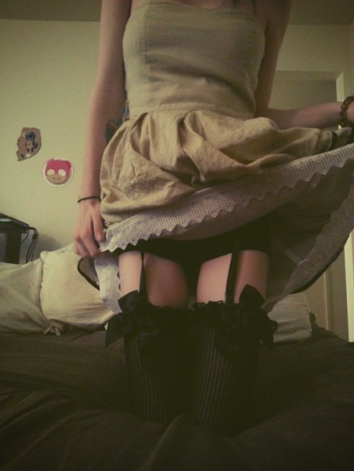 eroticfan:  eroticfan.tumblr.com 
