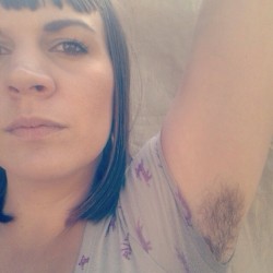 Hairy Women & Hairy Armpits