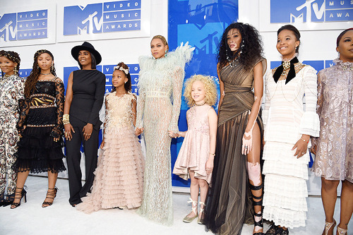 Porn photo mcavoys:     Beyoncé attends the 2016 MTV