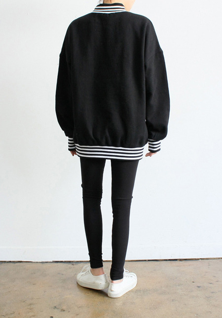 daeum:  stripe sweat shirts (BLACK) 36,000원 