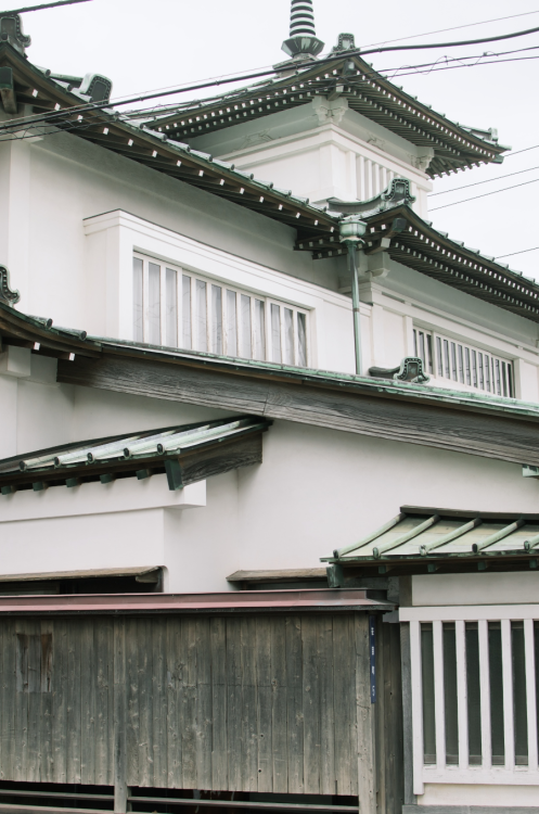 ohmytokyo:the first entry on my first (!!) trip to kamakura, the beautiful coastal down south of Tok